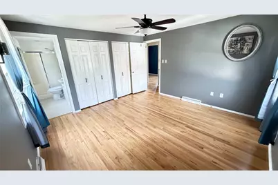 145 Lansdowne Dr, Moon/Crescent Twp, PA 15108 - Photo 17