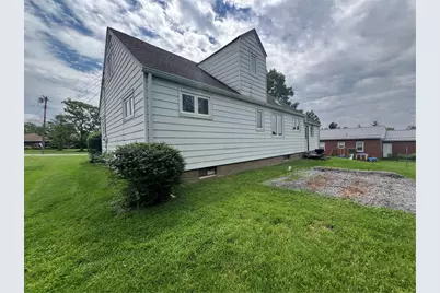 1705 10th Ave, Brighton Township, PA 15009 - Photo 7