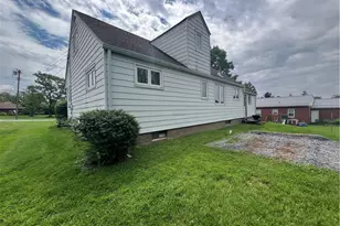 1705 10th Ave, Brighton Township, PA 15009 - Photo 7