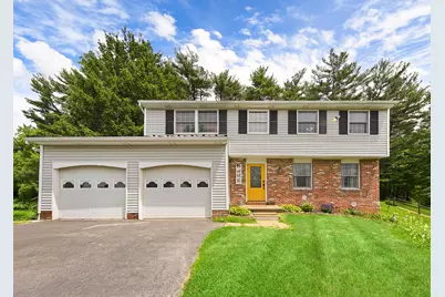 431 Deerfield Dr, Cranberry Township, PA 16066 - Photo 1