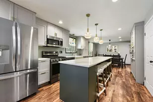 431 Deerfield Dr, Cranberry Township, PA 16066 - Photo 13