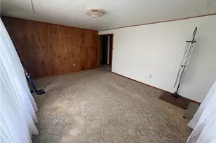 120 N Milton St, Dayton Boro, PA 16222 - Photo 5