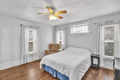 621 Cedar St, Irwin, PA 15642 - Photo 17