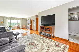 2462 Pittview Ave, Pittsburgh, PA 15209 - Photo 7