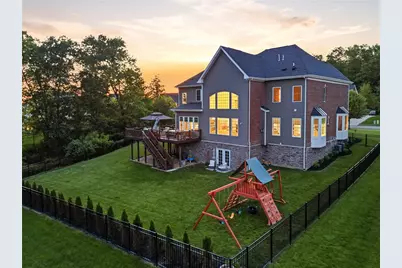 308 Longmore Drive, Adams Township, PA 16046 - Photo 3