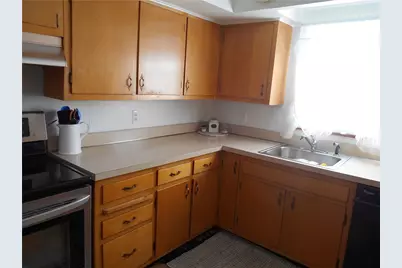 408 Center St, Vanderbilt, PA 15486 - Photo 3