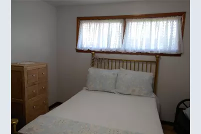 408 Center St, Vanderbilt, PA 15486 - Photo 7