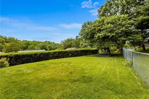1801 McCully Rd, Pittsburgh, PA 15234 - Photo 31