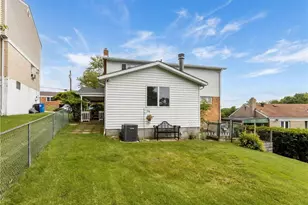 1801 McCully Rd, Pittsburgh, PA 15234 - Photo 35