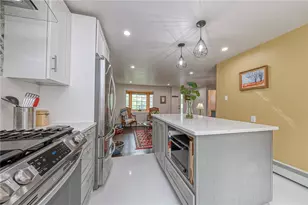 1531 Oakwood Dr, Pittsburgh, PA 15234 - Photo 7
