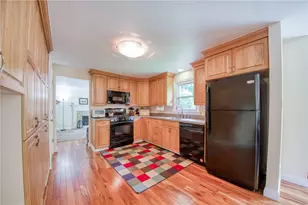 135 Vanderbilt Dr, Pittsburgh, PA 15243 - Photo 17