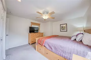 135 Vanderbilt Dr, Pittsburgh, PA 15243 - Photo 33