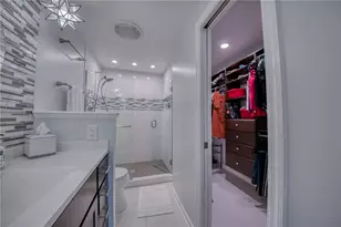 135 Vanderbilt Dr, Pittsburgh, PA 15243 - Photo 29
