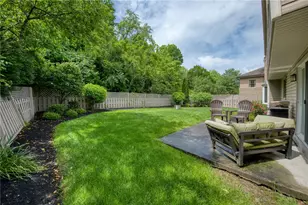 135 Vanderbilt Dr, Pittsburgh, PA 15243 - Photo 43