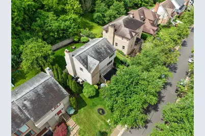 135 Vanderbilt Dr, Pittsburgh, PA 15243 - Photo 47