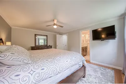 135 Vanderbilt Dr, Pittsburgh, PA 15243 - Photo 29
