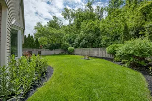 135 Vanderbilt Dr, Pittsburgh, PA 15243 - Photo 41
