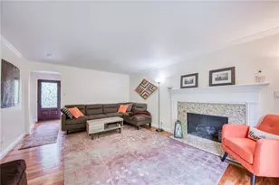 135 Vanderbilt Dr, Pittsburgh, PA 15243 - Photo 13