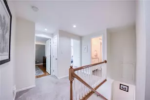 135 Vanderbilt Dr, Pittsburgh, PA 15243 - Photo 25