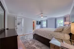 135 Vanderbilt Dr, Pittsburgh, PA 15243 - Photo 27