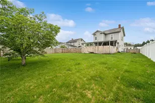 215 S 4th, West Newton, PA 15089 - Photo 23