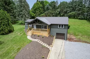 122 Springhouse Dr, Center Township, PA 16001 - Photo 35