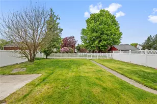 126 8th Ave, Ross Twp, PA 15229 - Photo 33
