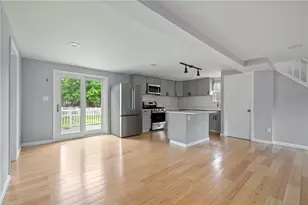 126 8th Ave, Ross Twp, PA 15229 - Photo 5