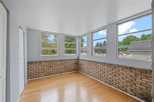 126 8th Ave, Ross Twp, PA 15229 - Photo 17