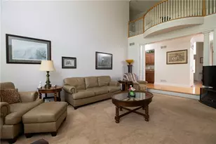 104 Walden Pond Ln, Cranberry Township, PA 16066 - Photo 11