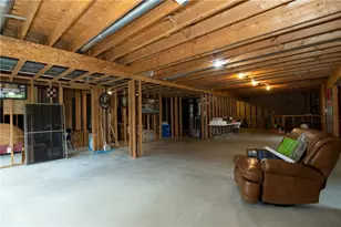104 Walden Pond Ln, Cranberry Township, PA 16066 - Photo 35
