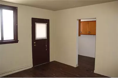 569 Linden Way, Donora, PA 15033 - Photo 5