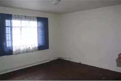 569 Linden Way, Donora, PA 15033 - Photo 3