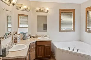 407 Karon Dr, Shenango Township, PA 16101 - Photo 17