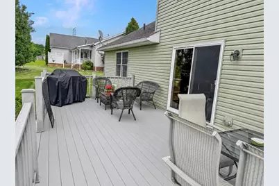 407 Karon Dr, Shenango Township, PA 16101 - Photo 9