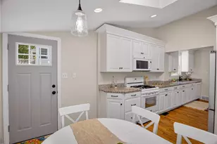 2406 Morrow Pl, Bethel Park, PA 15102 - Photo 17