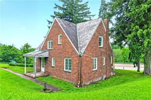 900 Washington Rd, South Strabane, PA 15301 - Photo 7