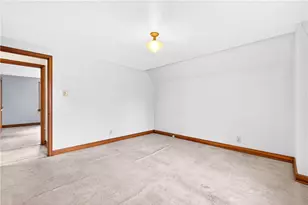 900 Washington Rd, South Strabane, PA 15301 - Photo 35