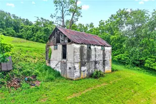 900 Washington Rd, South Strabane, PA 15301 - Photo 9