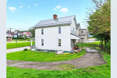 745 Wood Street, California, PA 15419 - Photo 3
