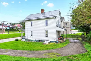 745 Wood St, California, PA 15419 - Photo 3