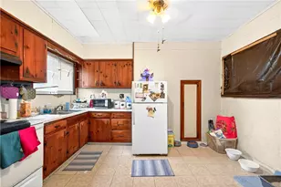 745 Wood St, California, PA 15419 - Photo 5