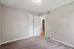 359 Dorseyville Rd, Pittsburgh, PA 15215 - Photo 11