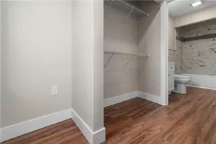 838 Eureka St, Pittsburgh, PA 15210 - Photo 17
