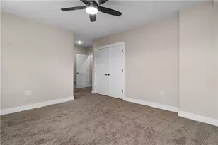 838 Eureka St, Pittsburgh, PA 15210 - Photo 13