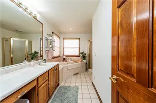 569 Agnes St, Hempfield Township, PA 15601 - Photo 29