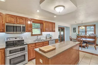 129 Marco Drive, Rostraver, PA 15012 - Photo 5