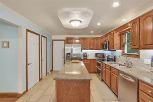 129 Marco Drive, Rostraver, PA 15012 - Photo 5