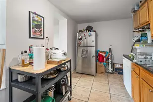 8 E Sycamore St, Pittsburgh, PA 15211 - Photo 17