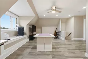 1129 Greenfield Ave, Pittsburgh, PA 15217 - Photo 27